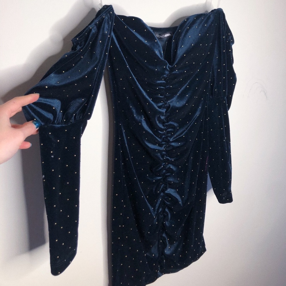 FASHIONNOVA DRESS - Picture 2 of 2